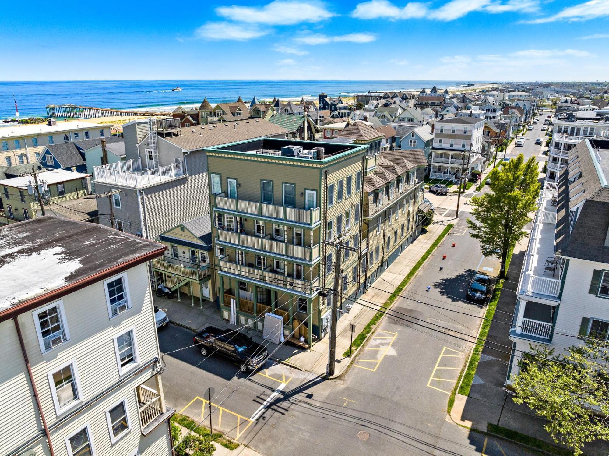 Majestic Hotel Ocean Grove Exterior photo